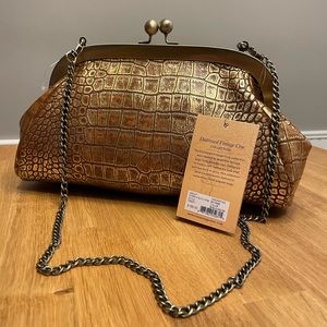 NWT Patricia Nash Mia Frame Bag